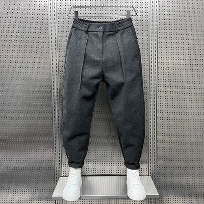 Elegant mottled trousers