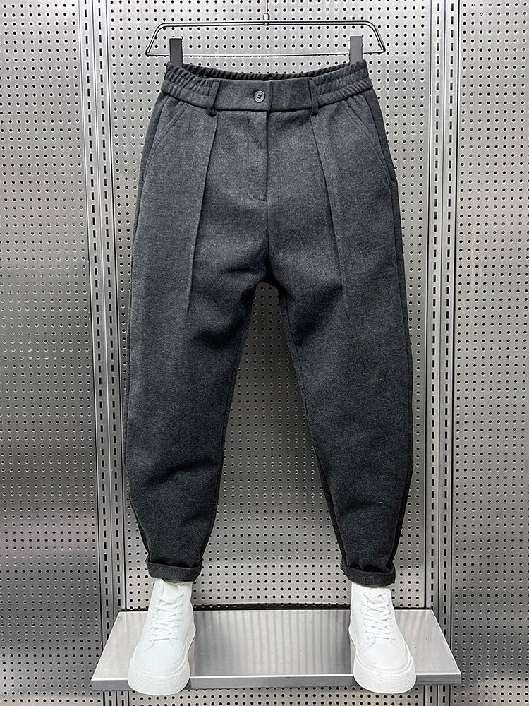 Elegant mottled trousers